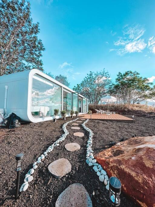 Modern Off Grid Tiny Home! Haleiwa Zewnętrze zdjęcie